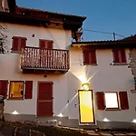 Family House Il Butto Dom wakacyjny Erve