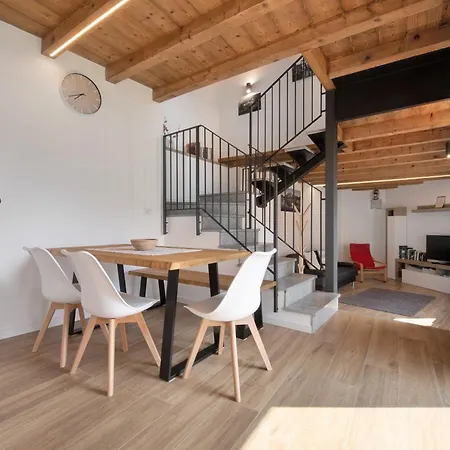 Family House Il Butto 度假居 *